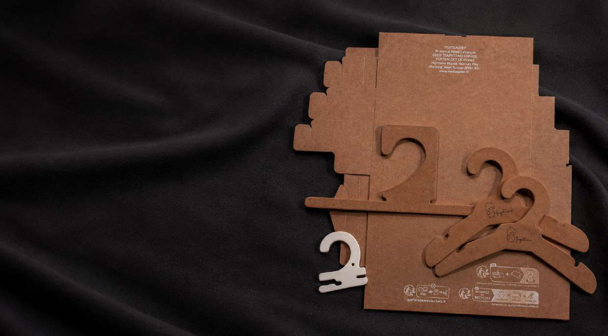 Paper Cascade, Hook & Hanger